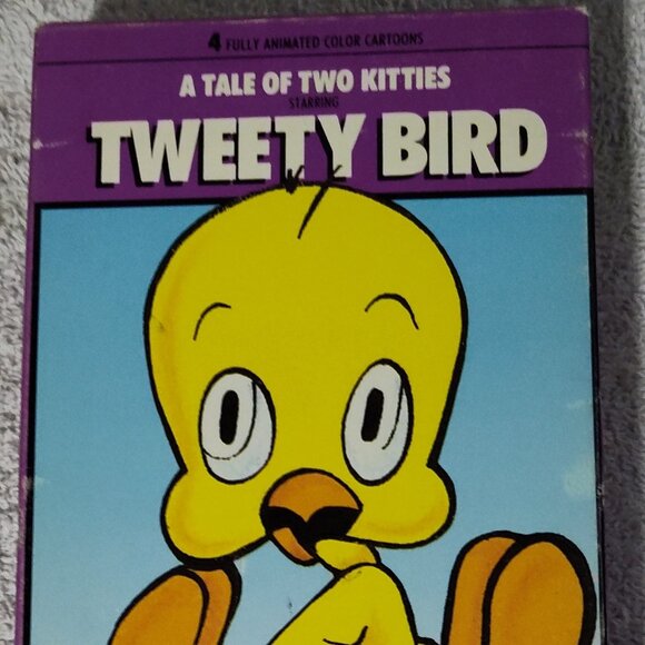 A Tale of Two Kitties Starring Tweety Bird (VHS 1988) A Day At The Zoo, Farm - Picture 1 of 4